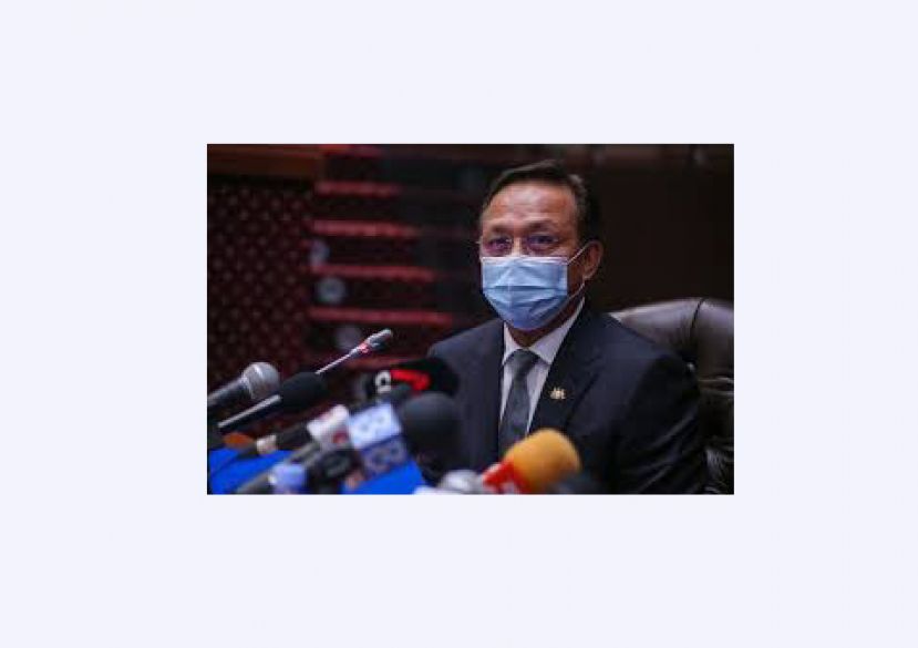 柔佛州务大臣拿督哈斯尼。