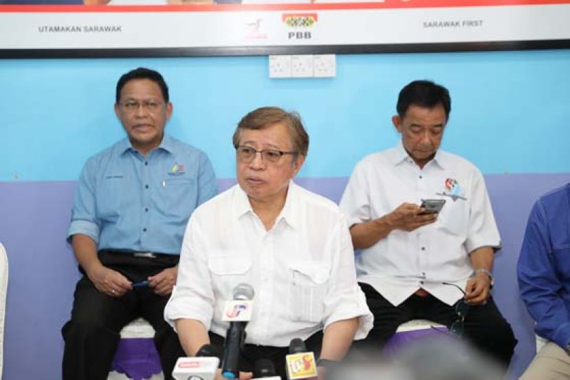 阿邦佐哈里：距离下一届州选还很远。