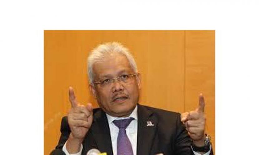 拿督斯里韩查再努丁。