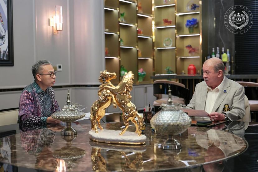 法米向元首汇报 落实网安法令  为家庭和儿童营造更安全的网络环境