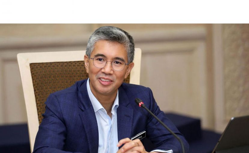 财政部长东姑扎夫鲁。