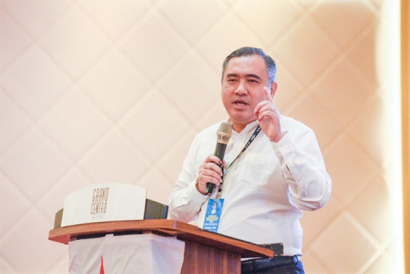 陆兆福：列车性骚扰事件上升要求捷运、轻快铁推出女性专用车厢