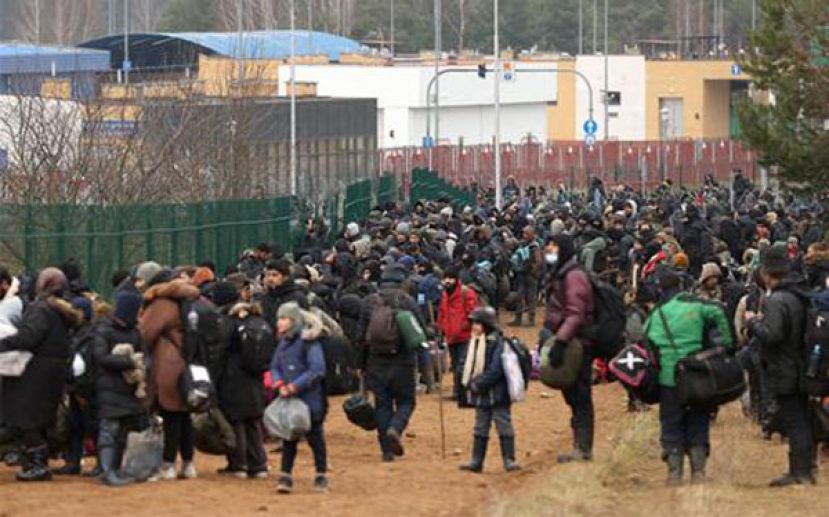 全球流离失所者近1.1亿人　2022年新增人数创新高