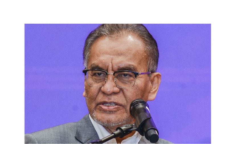 卫生部长祖基菲里。