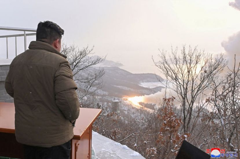 金正恩日前前往西海卫星发射场亲自视察。