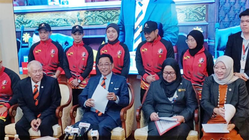 砂博物馆派出35人赴槟城参加国家级年度国际博物馆日庆典