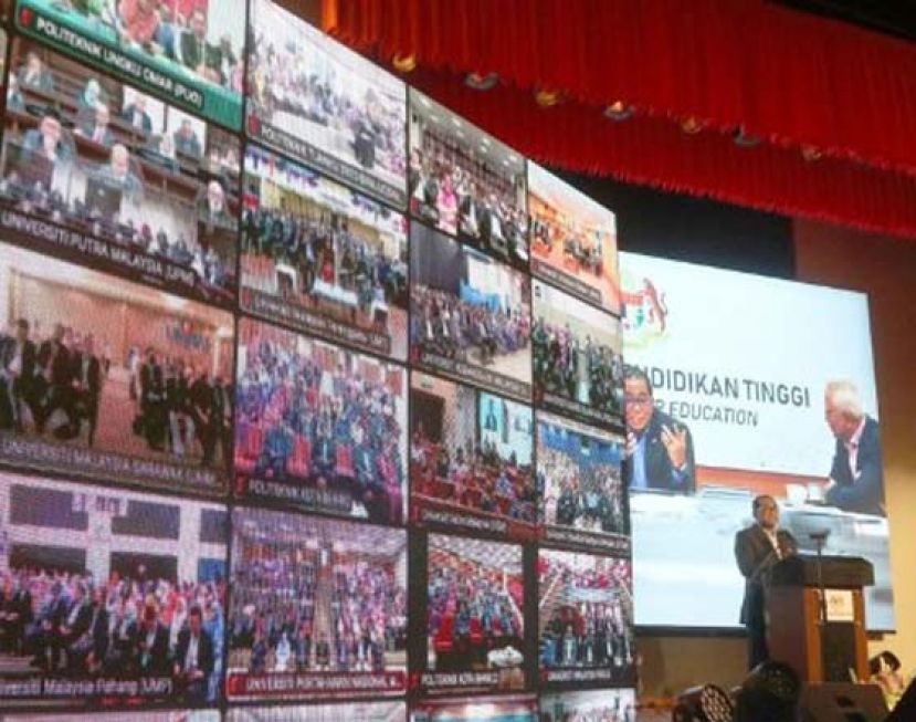 卡立表示，高教部设委会检讨高教政策， 拟制定科技创新战略白皮书。