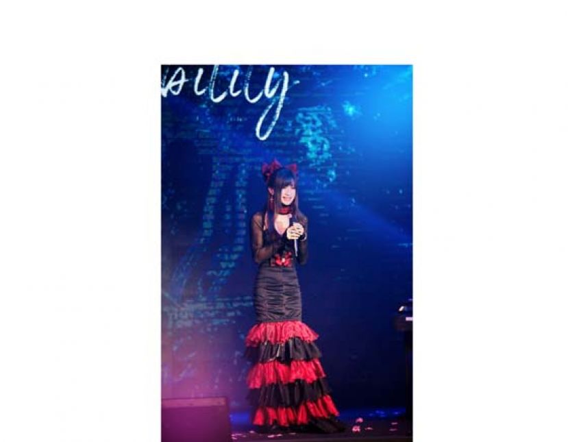 锺洁希《阳光和小雨》演出　24国家近万粉丝热烈捧场