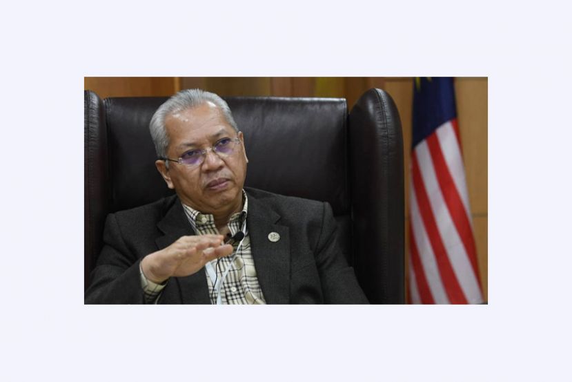 联邦直辖区部长丹斯里安努亚慕沙。