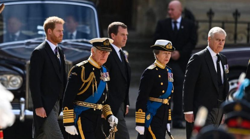 查理三世打算修法  除去哈里王子等3人摄政资格