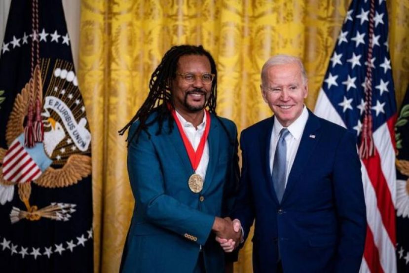 80岁的拜登暗示希望能二连任