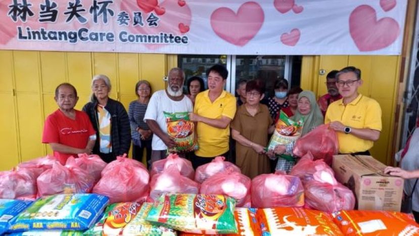 林当关怀委员会    中秋节慈善布施