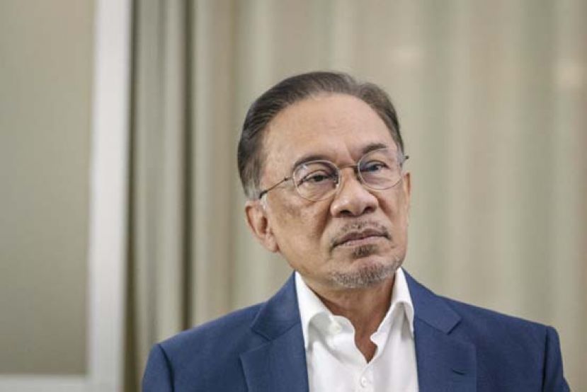 拿督斯里安华。