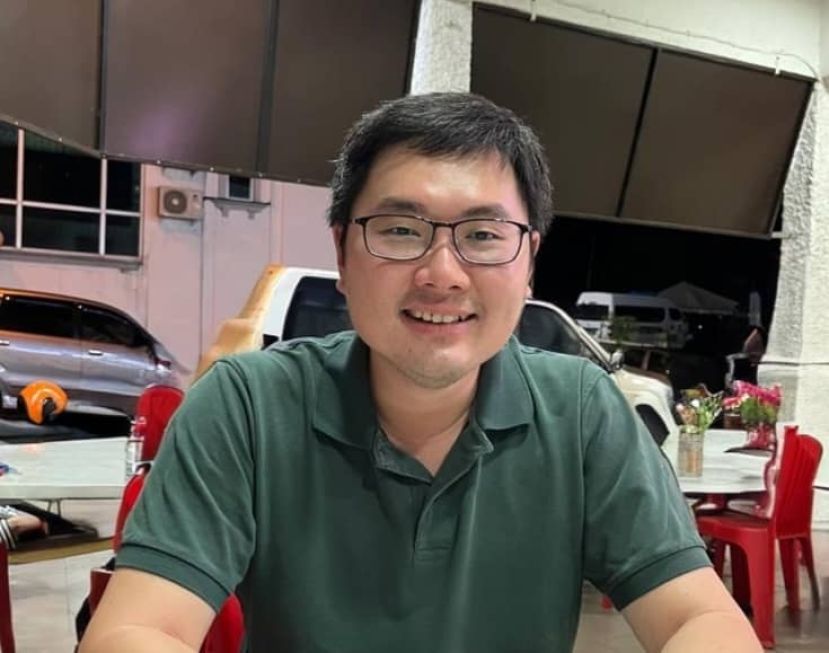 人联党古晋支部青年团长黄笃荣。