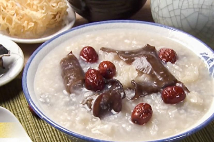 红枣加2物煮甜粥 清血管又养肝