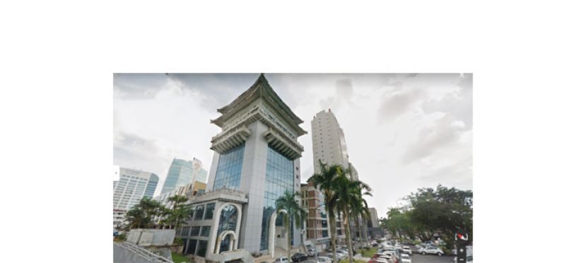 7月20日  63位学生领丹斯里拿督阿玛黄文彬学业优良奖励金