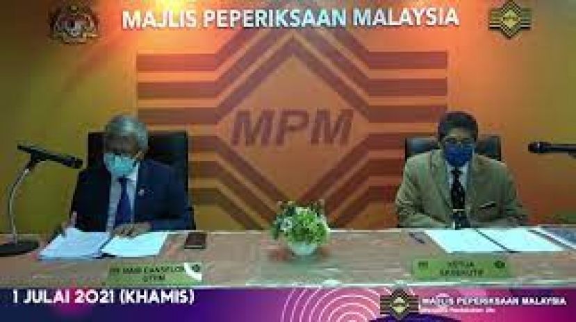 大马考试理事会成员拿督华希拉查里。