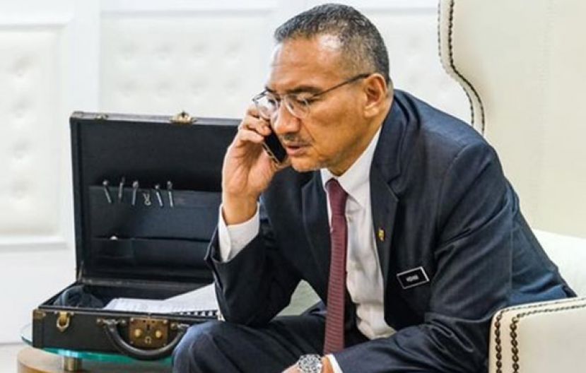 外交部长拿督斯里希山慕丁。