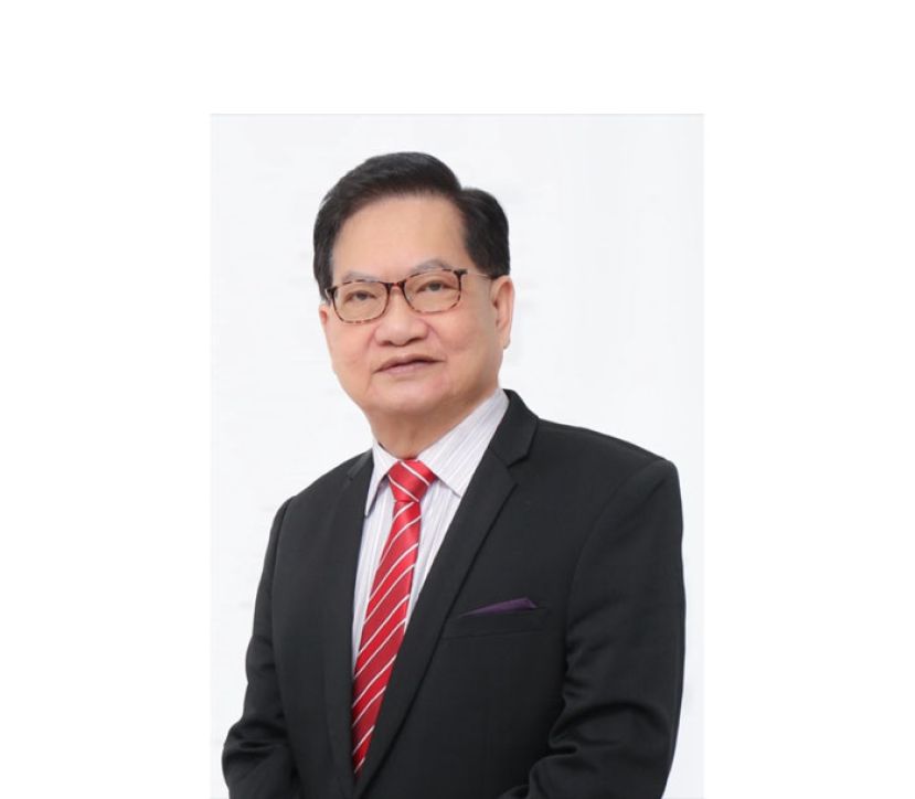 斯木省华总会长兼成邦江中华总商会会长拿督吴标生博士。