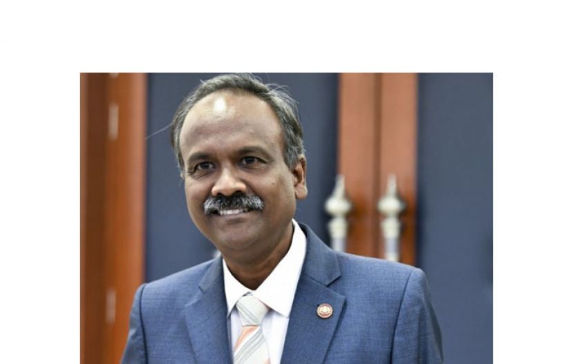 人力资源部长西华古玛。