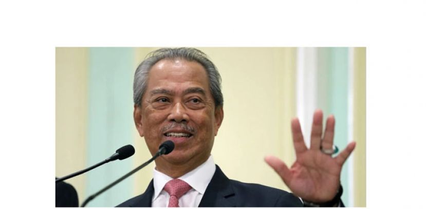 首相丹斯里慕尤丁。