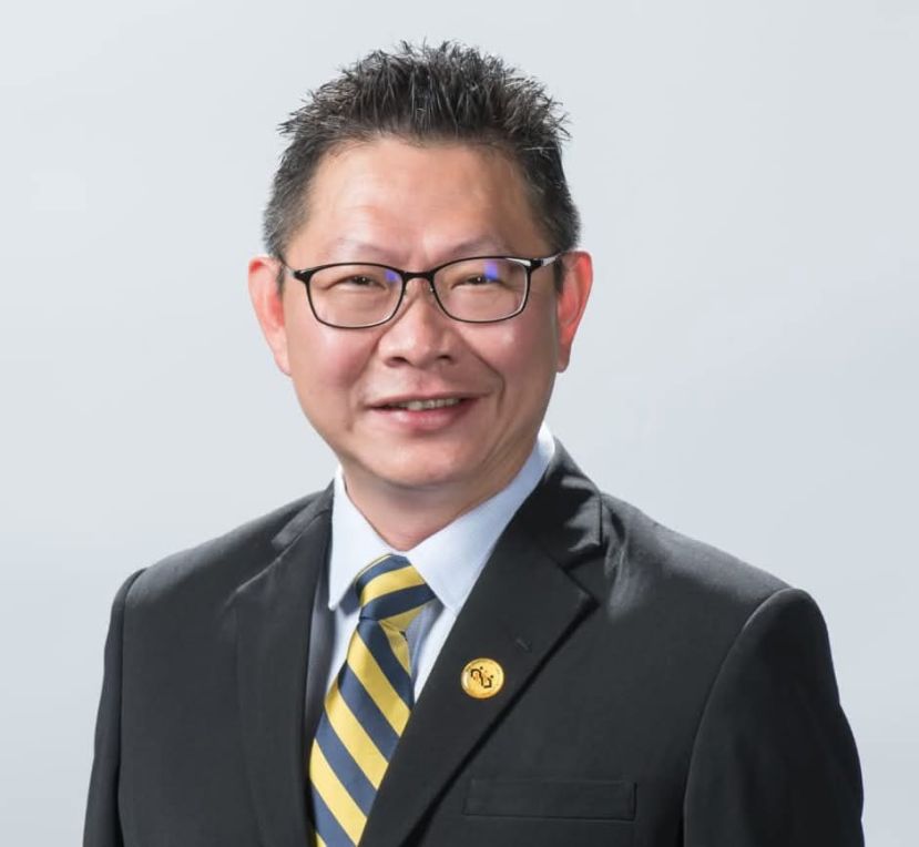 南市市议员郑志国。