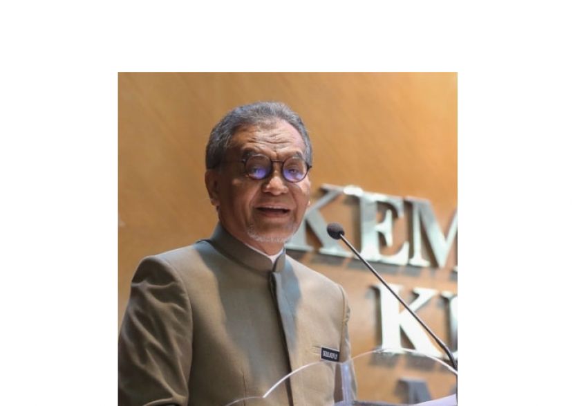 拿督斯里祖基菲里。