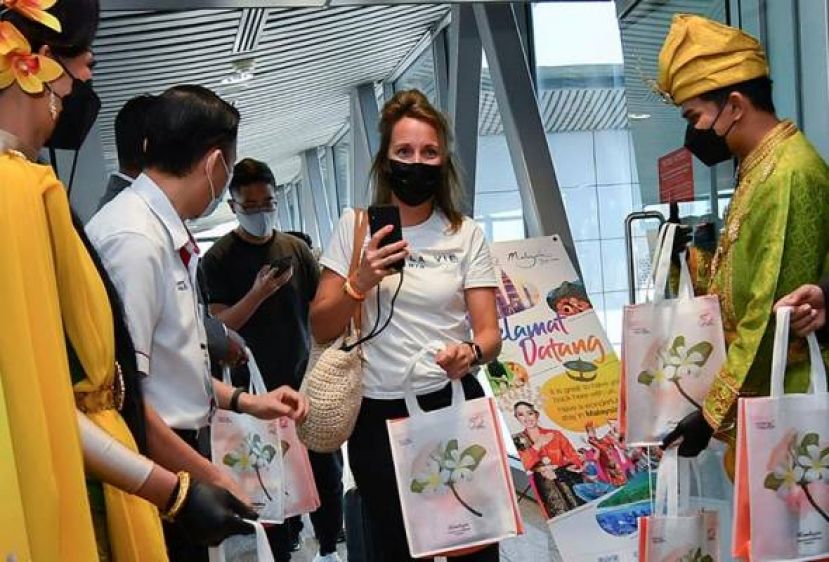大马落实30天免签证 中国游客达95万人次