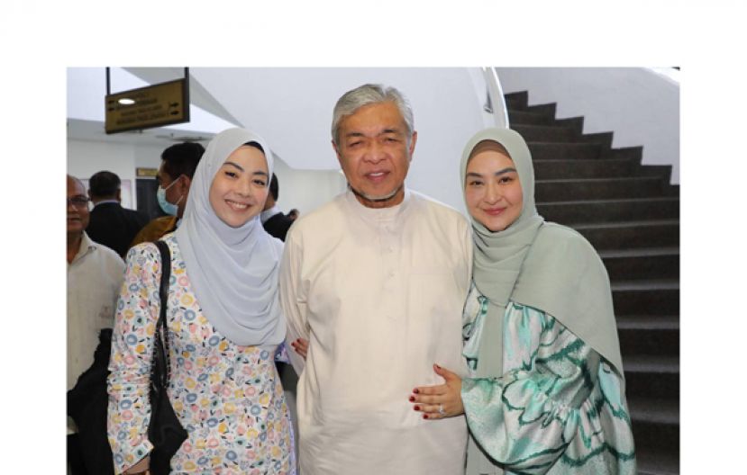 阿末扎希在外国签证系统贪污案中表罪不成立 当庭释放