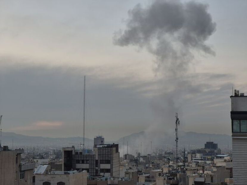 以色列与美国联手对伊朗发动战争。