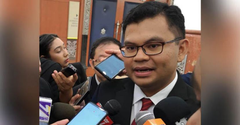 ●公青团团长阿克玛。