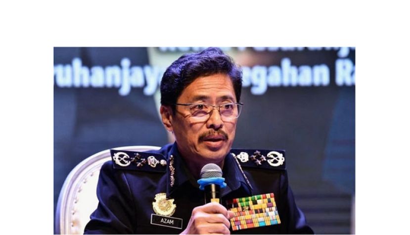 丹斯里阿占巴基。