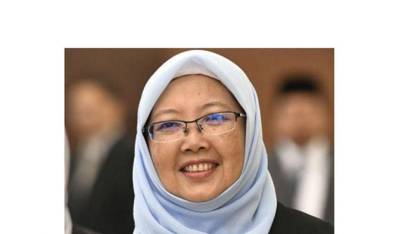 卫生部长扎丽哈。