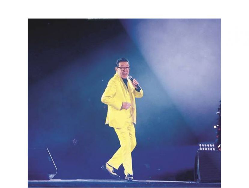 因为跳舞不错，胡枫也有&ldquo;舞王修&rdquo;的外号。