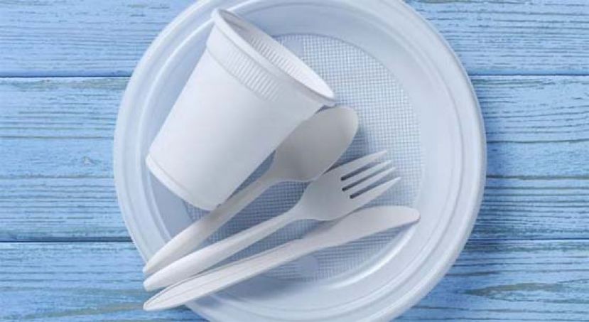 重复使用有助减少塑料废物，港府吁放弃&ldquo;抛弃式文化&rdquo;。