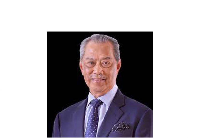 丹斯里慕尤丁。