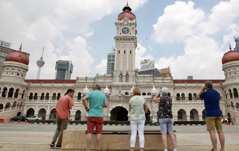 张庆信：比去年同期增长29.5%　大马首8个月迎来1645万外国游客