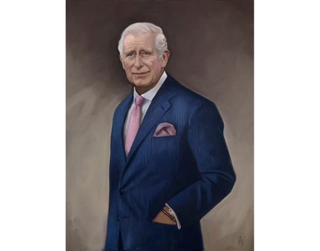 查尔斯肖像首度公开。