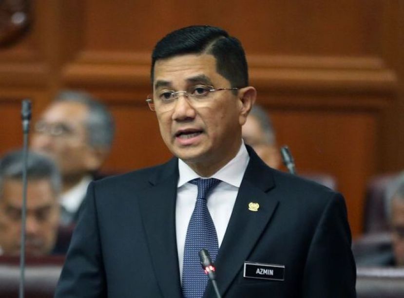 阿兹敏：疫苗接种遏制冠病疫情