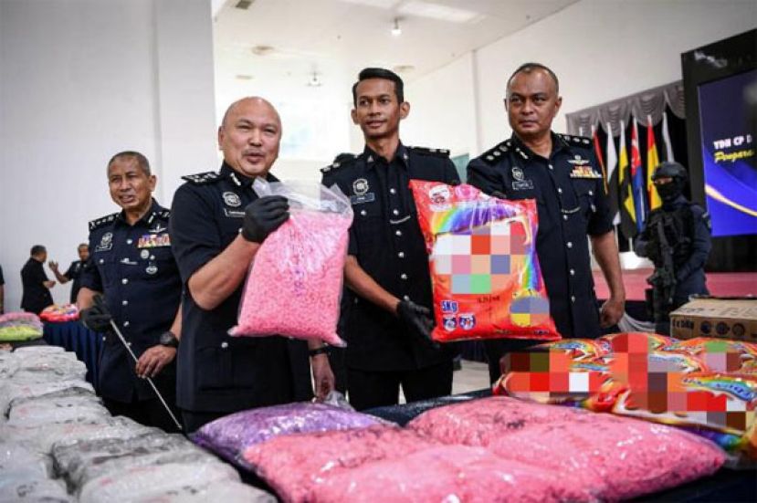 警方侦破将洗衣粉包装袋藏毒运往东马 3华裔男子落网