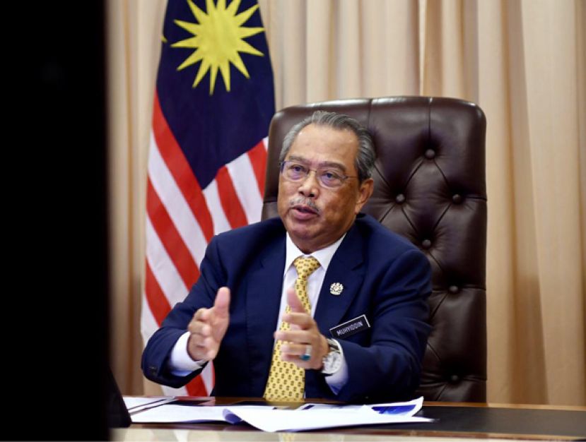 首相丹斯里慕尤丁。