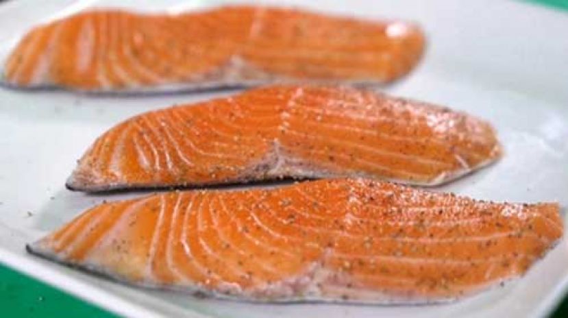 吃油鱼有助脑部免受空气污染毒害