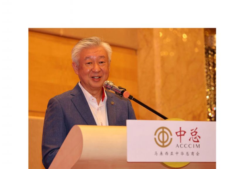 丹斯里卢成全。