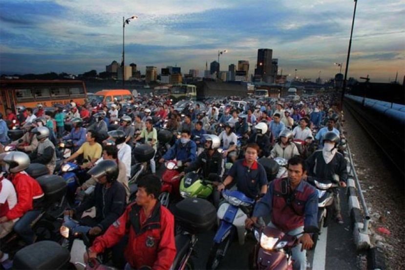 首相宣布马新关卡将开放更多通道