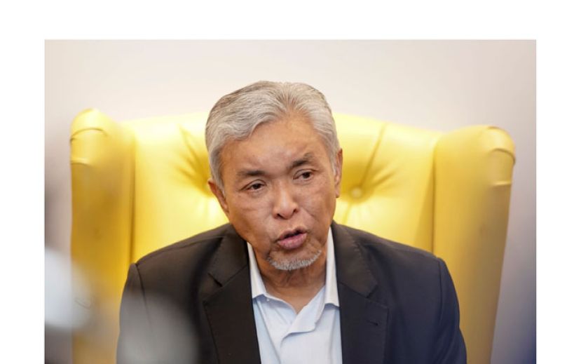 拿督斯里阿末扎希。