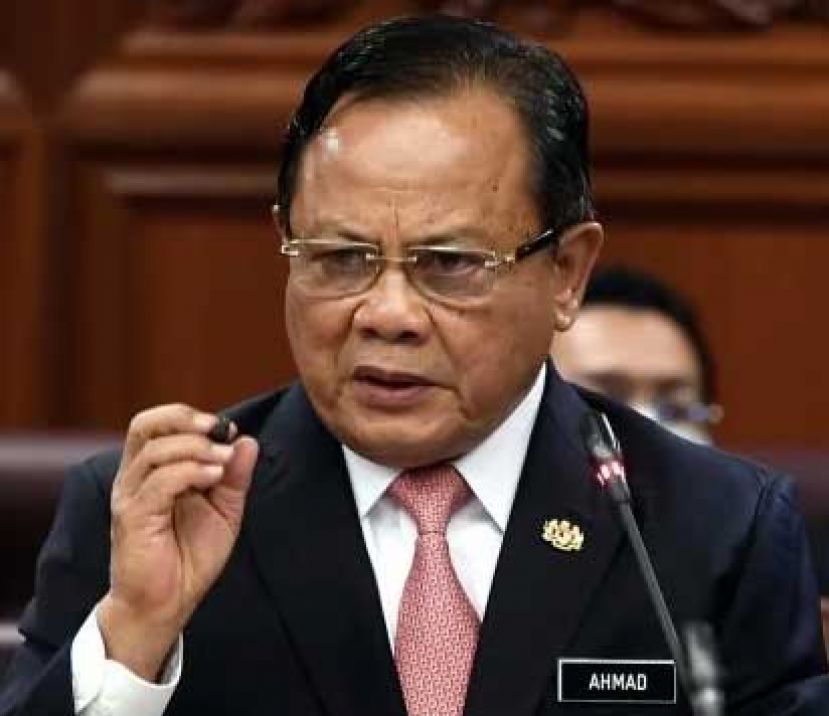 ●拿督斯里阿末韩查。