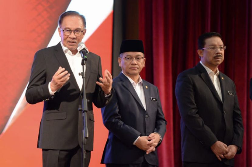 安华：提供1000万令吉种子基金 启动大马所产碳信用需求保证的市场