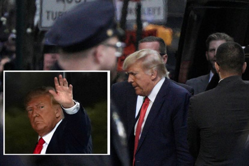 美国前总统特朗普进入位于曼哈顿的特朗普大楼，神情凝重。