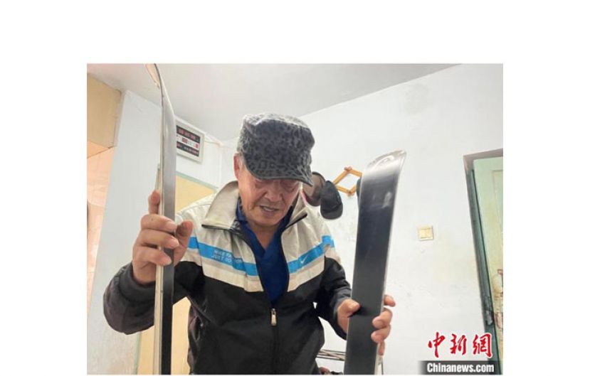 年过八旬的韩同元。