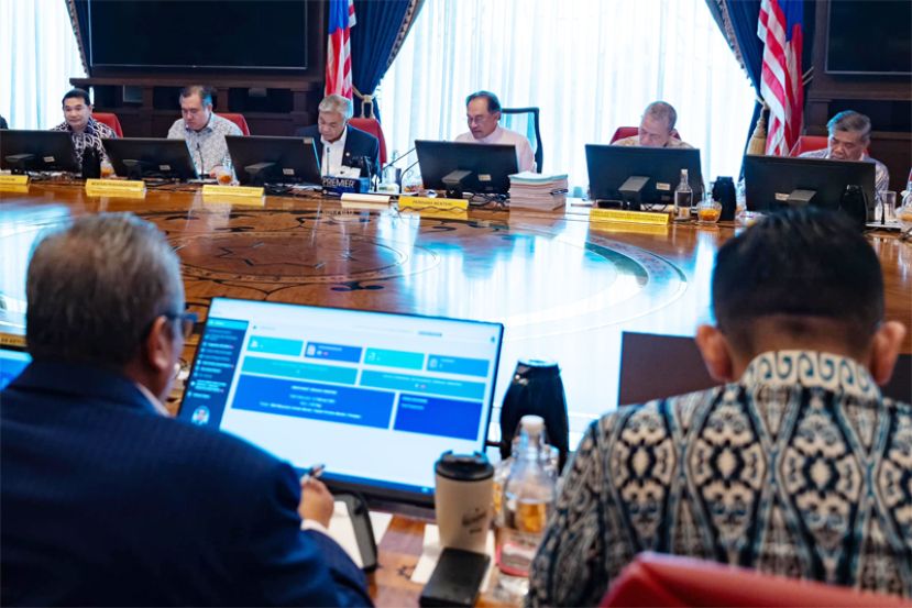 首相结束巴林的官访  回国立即主持内阁会议